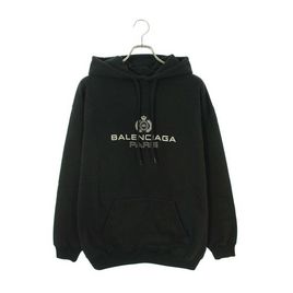balenciagapulover.jpg