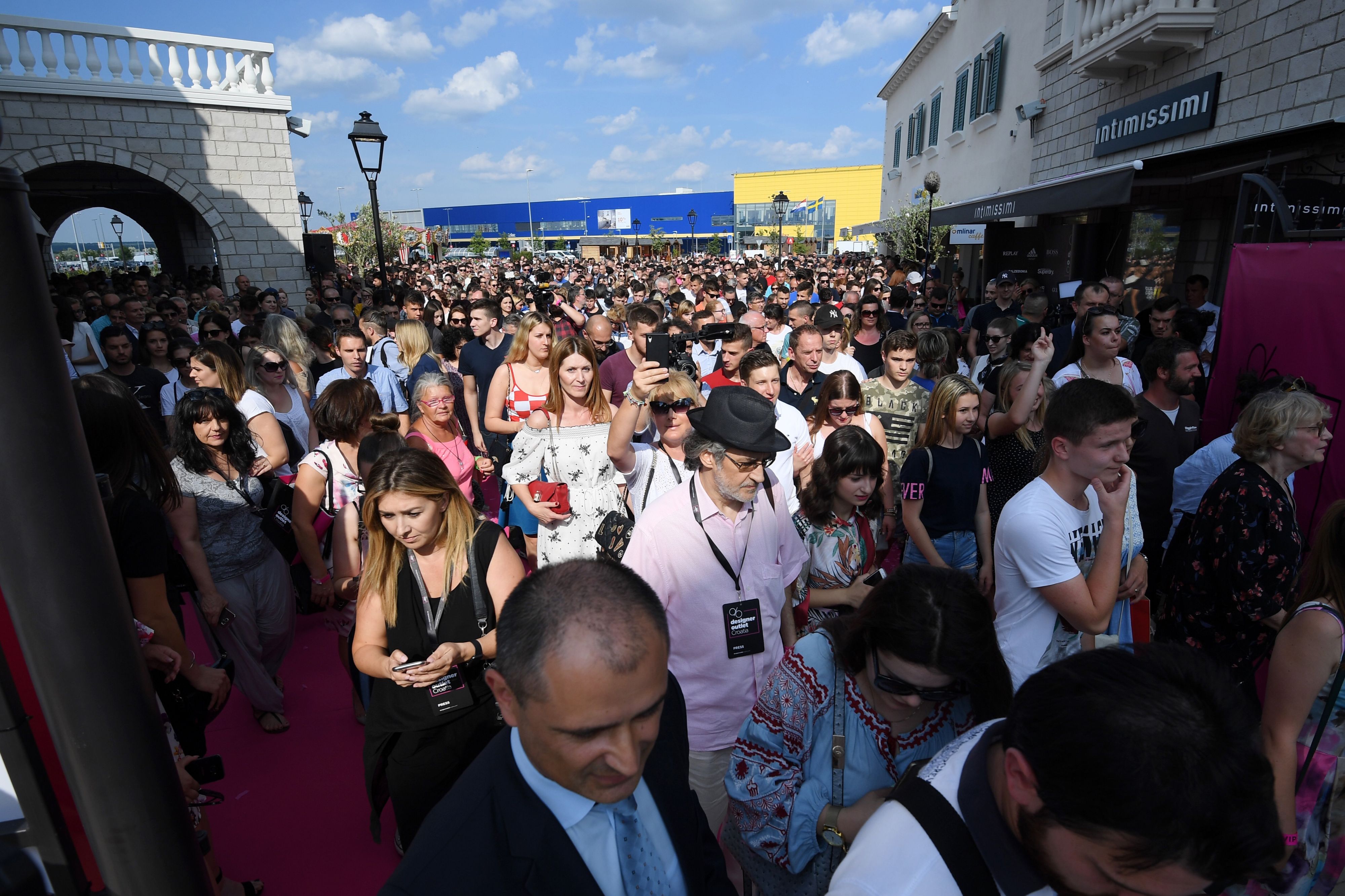 Otvorenje-Designer-Outlet-Croatia.jpg